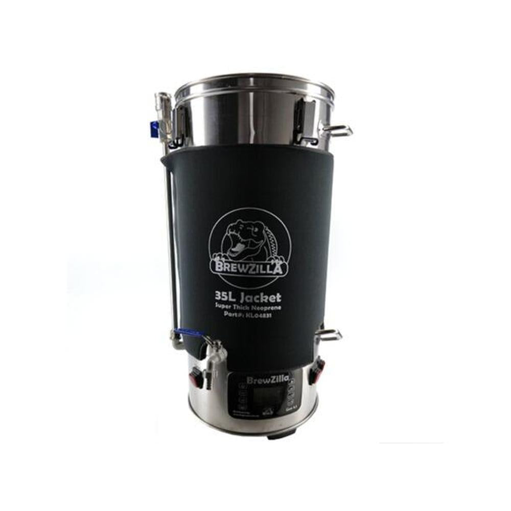 BrewZilla 35L isolasjonskappe i svart neopren på en BrewZilla 35L brygger.