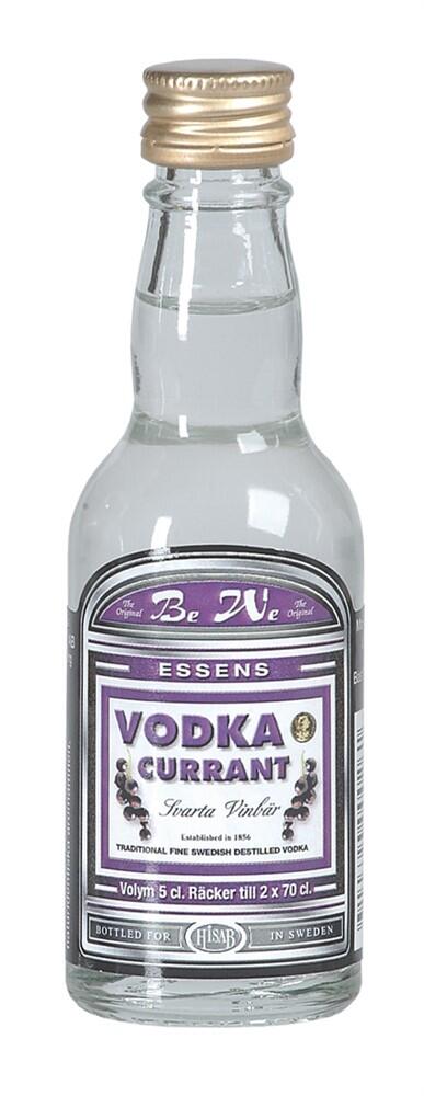 BeWe Currant Vodka essens i en 5 cl glassflaske med gullkork.