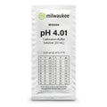 Milwaukee pH 4.01 kalibreringsvæske 20ml i hvit engangspose med tabell.