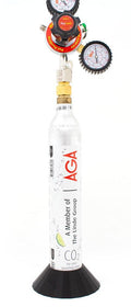 Svart 3D-printet PETG støttefot for AGA Sodastream CO2-flaske med regulator, 61mm diameter.