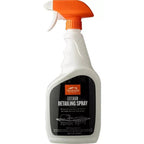 Traeger Exterior Detailing Spray 709 ml flaske med oransje sprayhode.