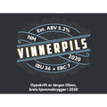 Vinnerpils ølsett logo med "NM Vinnerpils 2020", "IBU 36", "EBC 7" og "Est. ABV 5.2%".